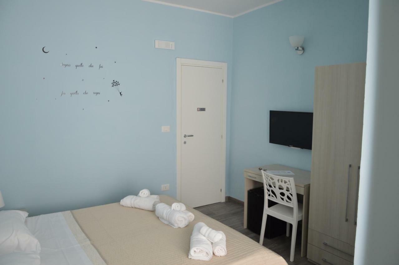 La Gemma Nel Borgo B&B 泰尔莫利 外观 照片